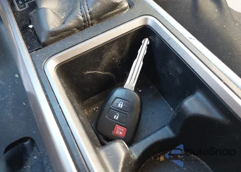 2021 Toyota Tacoma Sr5 V6 z USA, uszkodzony, nr VIN 3TMBZ5DN0MM028823